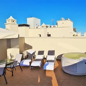  Apartment Luxury Penthouse With Ocean Views &private Jacuzzi