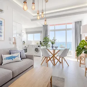  Apartment Hanami Avenida De Espana Sea Front