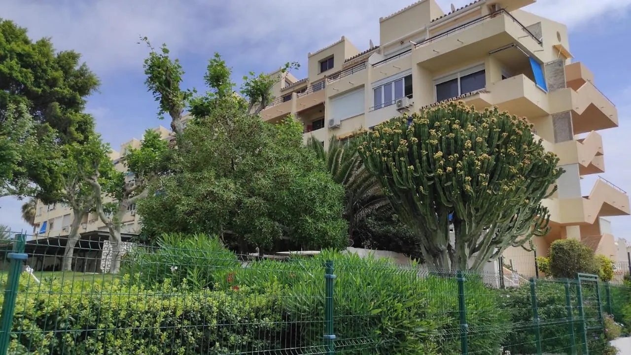 Casa Cachita 2-Confortable Estudio A Pie De Playa Estepona