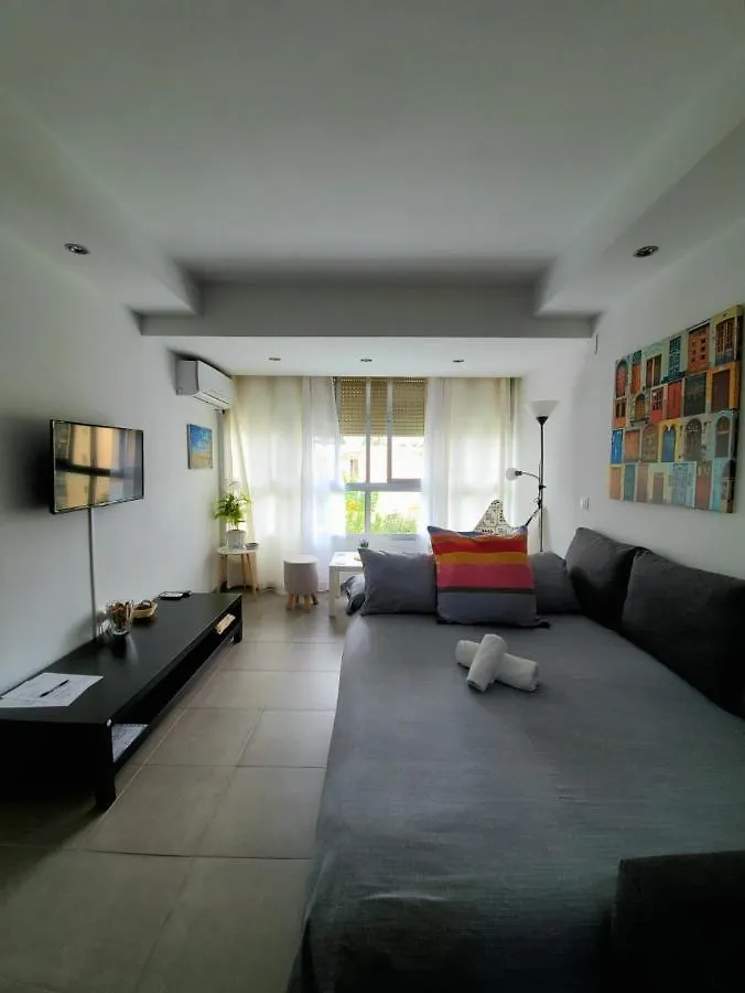 Casa Cachita 2-Confortable Estudio A Pie De Playa Estepona Apartment